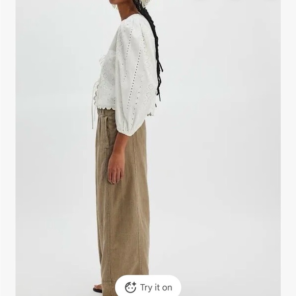 Free People Linen Pull on in Caiman in the original package from Bloomingdale’s - Picture 6 of 6